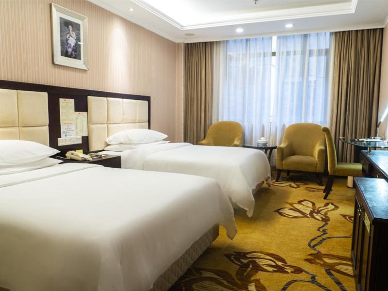 Vienna Hotel Lufeng Peopole Road 외부 사진